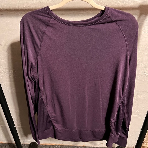 Top - Picture 1 of 2